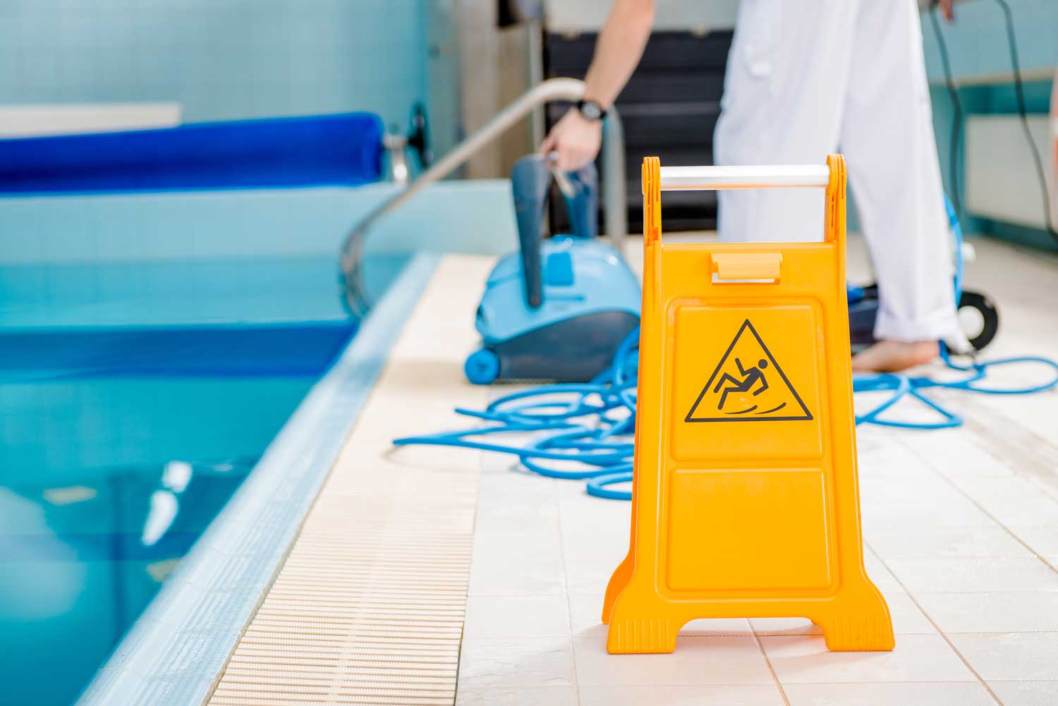 You are currently viewing The Ultimate Guide to Choosing the Perfect Swimming Pool for Your Home